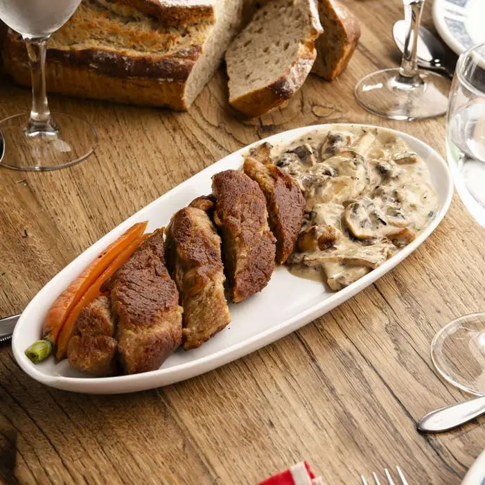 Rôti végétal bio pour la restauration collective, fabriqué en Drôme